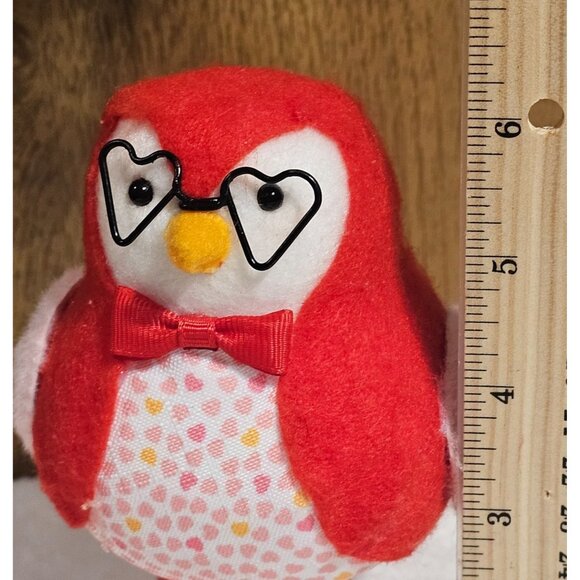 Target 2023 Spritz Fabric Valentine’s Bird Fledge with Heart Glasses w Gold Tag - Picture 10 of 10
